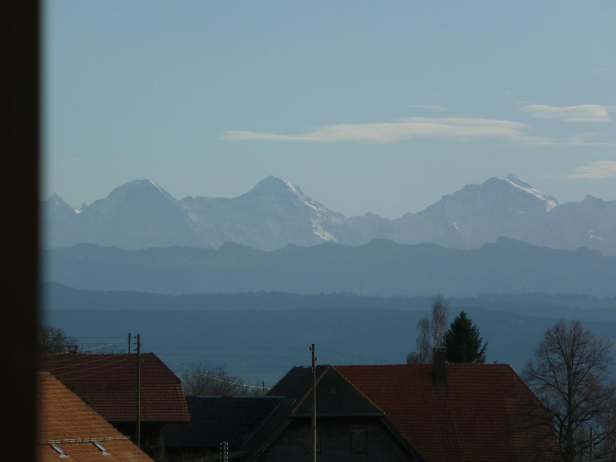 Alpenblick Ferenberg Bern Hotel Stettlen Bagian luar foto