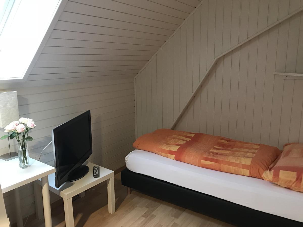 Alpenblick Ferenberg Bern Hotel Stettlen Bagian luar foto